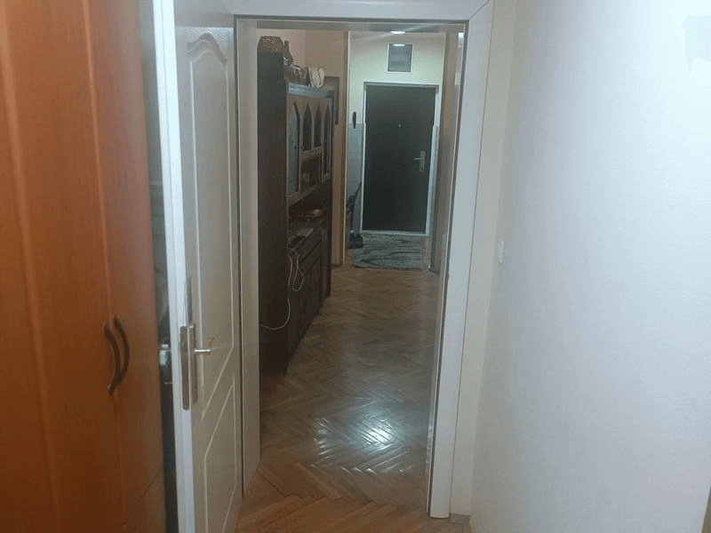 Četvorosoban stan u samom srcu Grbavice -80m2 