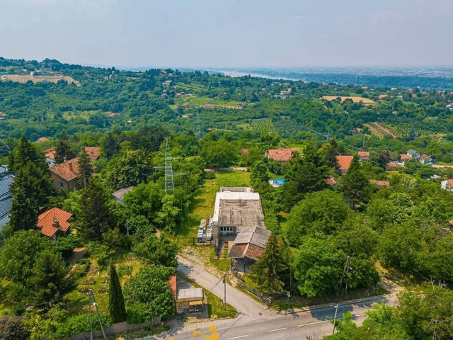 Odlična kuća na Popovici 