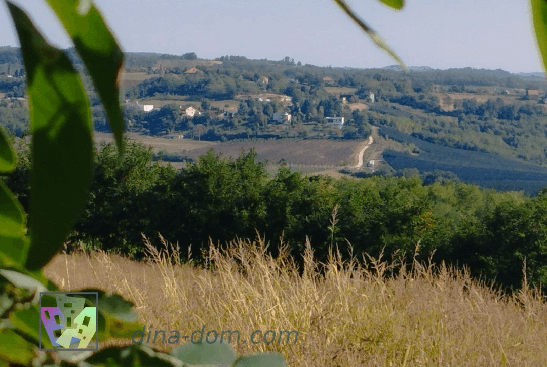 Vrlo lep plac pored Beograda