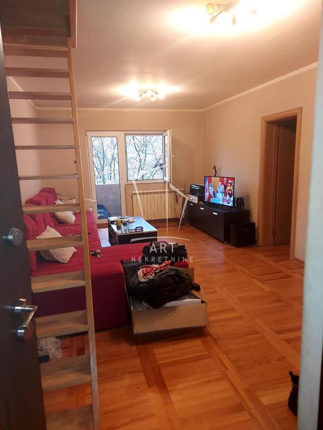 Karaburma, Pera Ćetkovića, 90m2 ID#4536