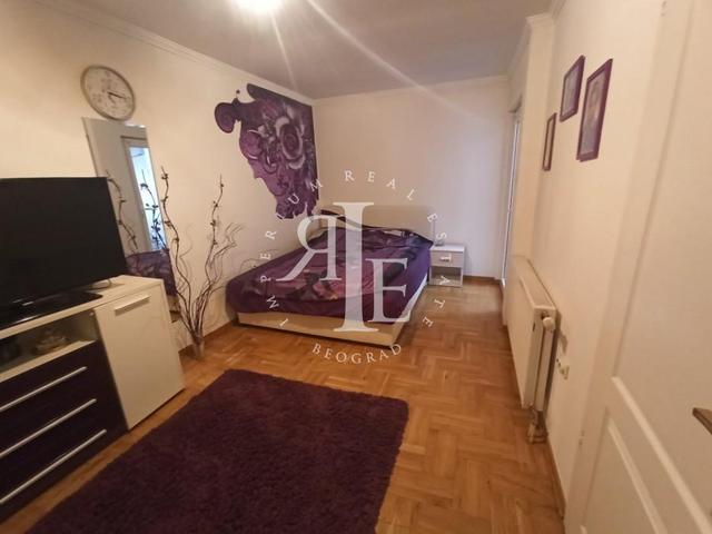 Beograd, Vračar, Hadži-Prodanova, Kuća, 2.5, 70m2, 225.000€