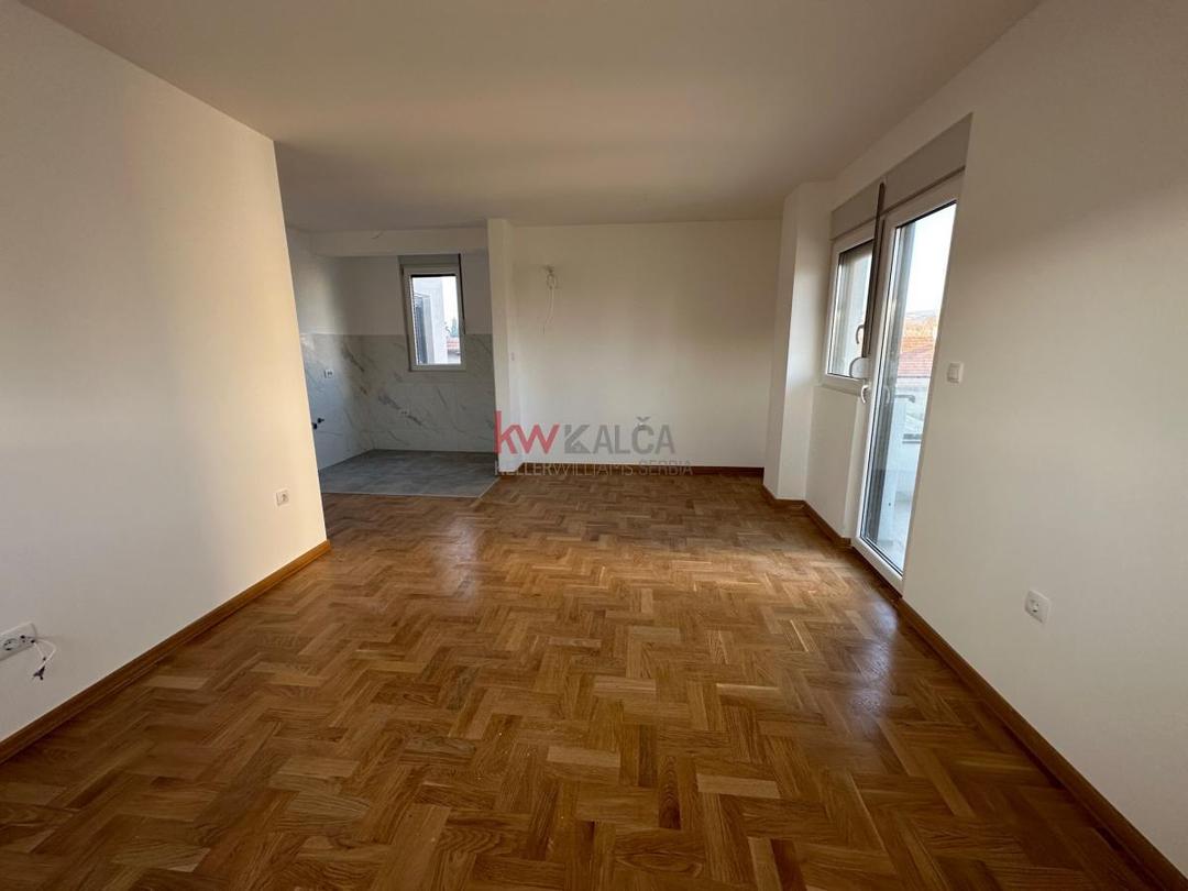 Novogradnja  u centru, 3.5 stan, I sprat, 77m2