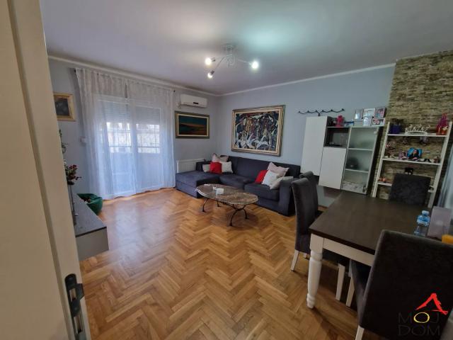 Stan,NOVI SAD,PODBARA,kv: 74, € 200100, ID: 1025962