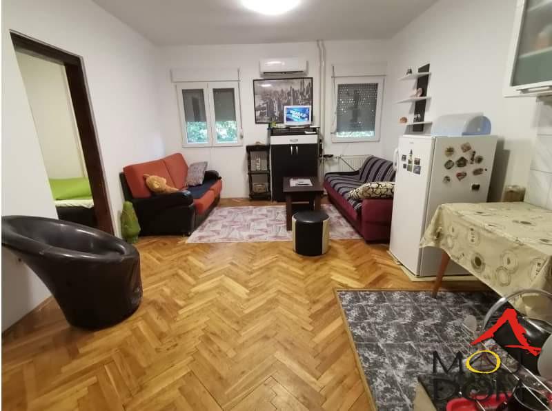 Stan,NOVI SAD,FUTOŠKA,kv: 34, € 82400, ID: 1025303