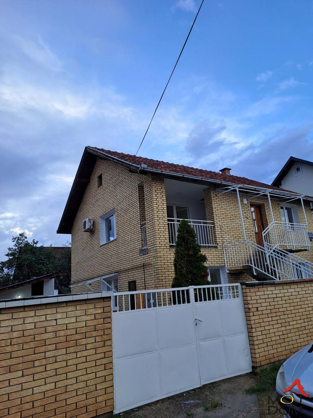 Kuca,VETERNIK,CENTAR,kv: 165, € 412000, ID: 3003235