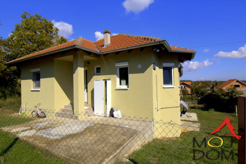 Kuca,SREMSKI KARLOVCI,SREMSKI KARLOVCI,kv: 114, € 190400, ID: 3004097