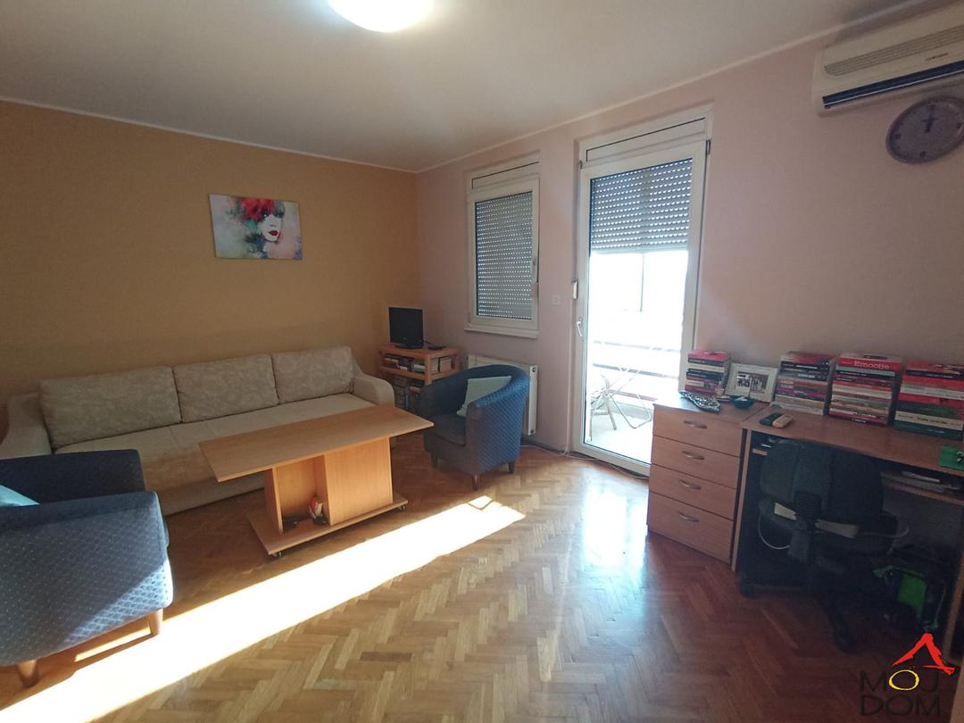 Stan,NOVI SAD,GRBAVICA,kv: 32, € 89600, ID: 1028809