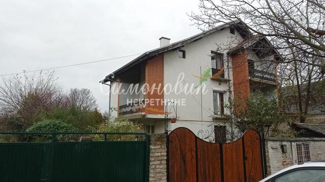 Surduk, 103m2( 309m2)+53m2 pomoćni objekat, pr+I +pk,45 ari, gas, uknjižena ID#1636