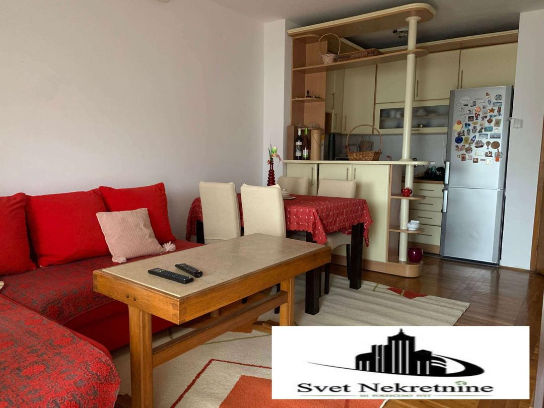 Stan,NOVI SAD,PODBARA,kv: 68.00, € 128750, ID: 1039482