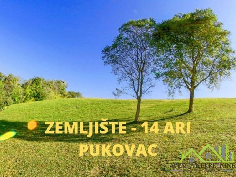 Zemljište,Pukovac 14 ari, 8.000 EUR